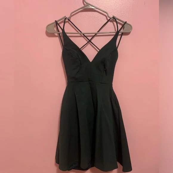 green open back dress Size: XS - Picture 1 of 4